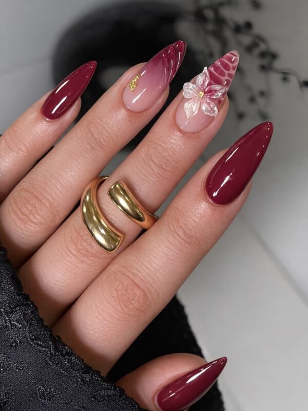 Nail Art & Design