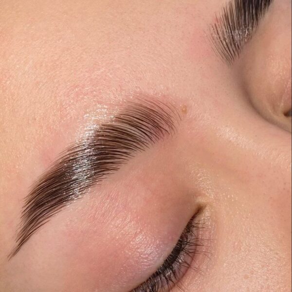 Brow lamination close-up